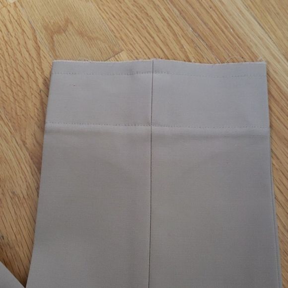 Helmut Lang Slacks size 4 raw hem tan - Picture 3 of 6